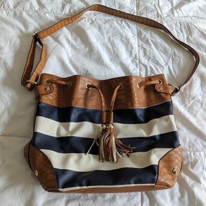 Apt 9 Navy and cream stripe bucket bag
